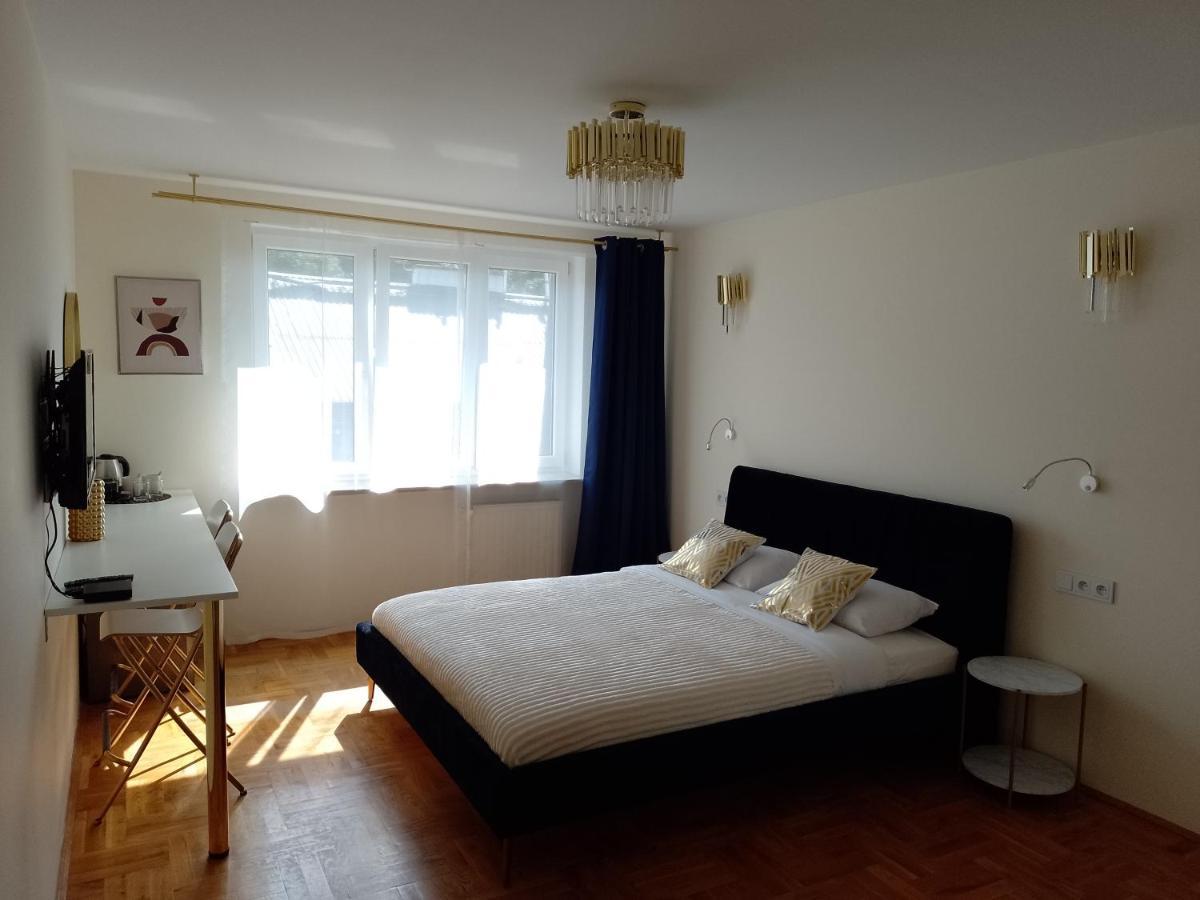 Alexa D'Oro Rooms クラクフ エクステリア 写真